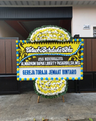 Papan Bunga Duka di Kaliwates